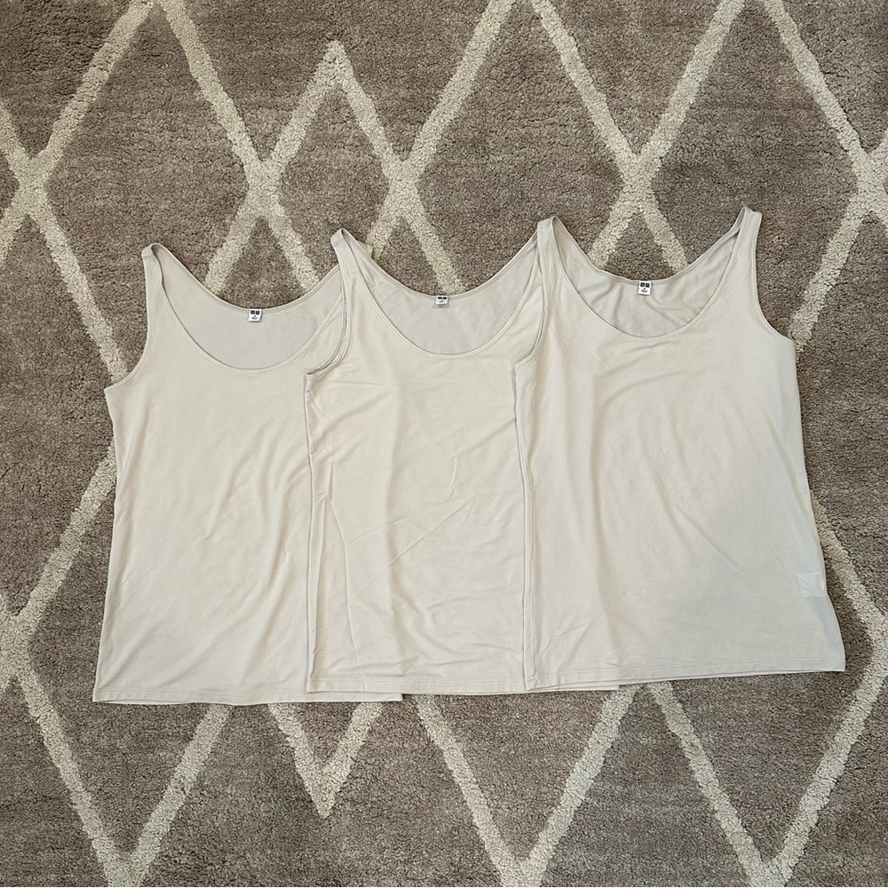 Set of 3 Uniqlo Women’s Airism Tank Tops Beige (Size Medium)